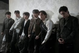 การกลับคืนสู่บัลลังก์ของราชา EXO (เอ็กซ์โซ) กับอัลบั้มเต็มชุดที่ 8 'REVERXE' พร้อมสวมมงกุฎอย่างทรงพลังในเพลงไตเติล 'Crown' โชว์การแสดงสไตล์ SMP (SM Music Performance) 